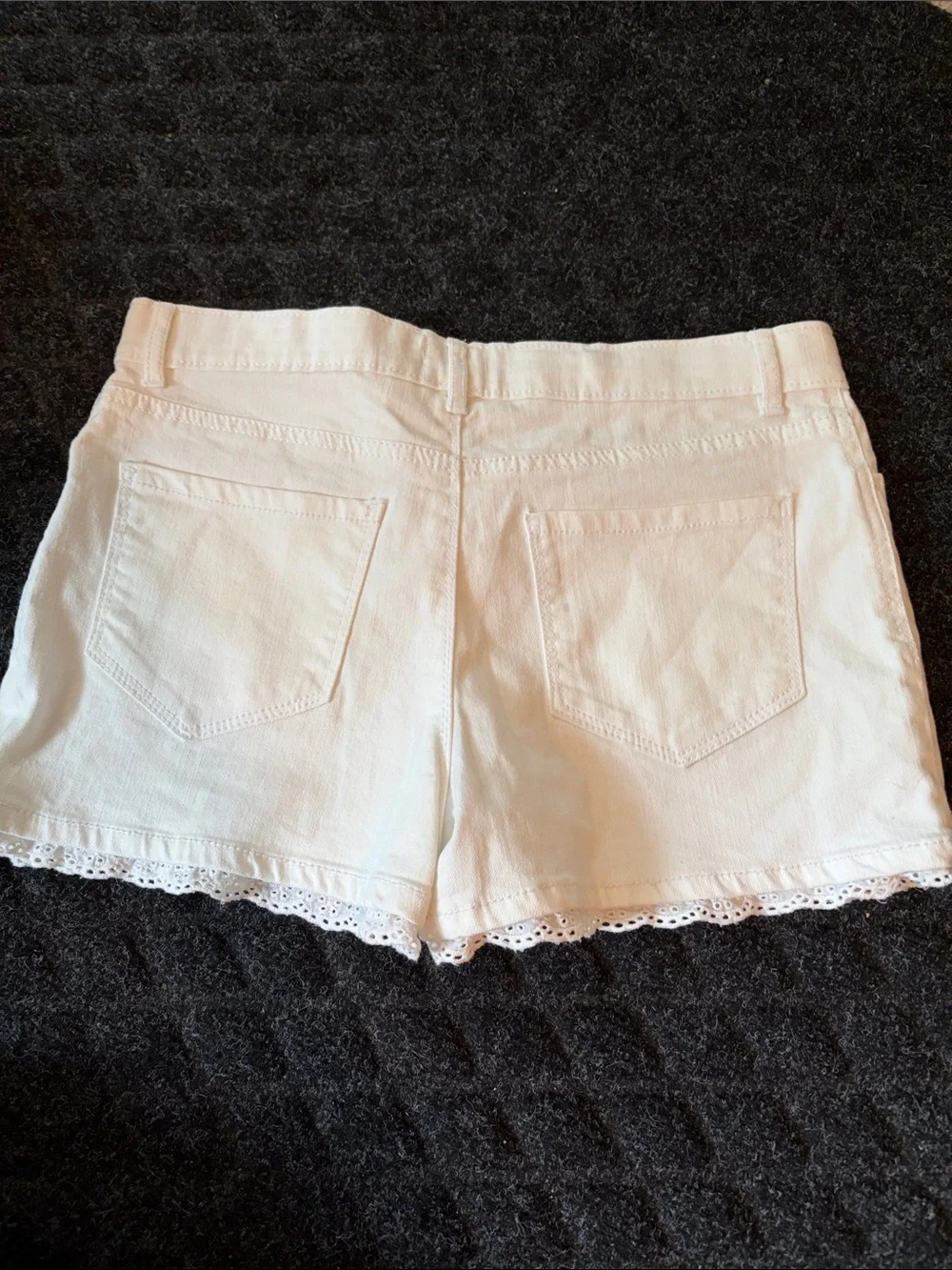 OshKosh B'gosh White Denim Shorts With Eyelet Lace Trim Size 14